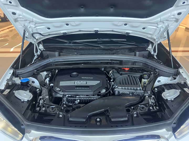 Фото 20 - BMW X1