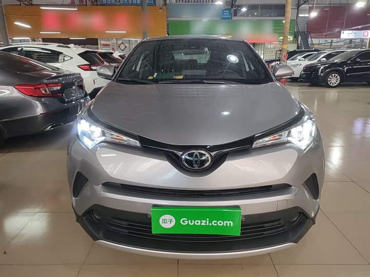 Фото 3 - Toyota Izoa