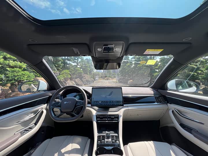 Фото 14 - BYD Song Plus Hybrid/EV