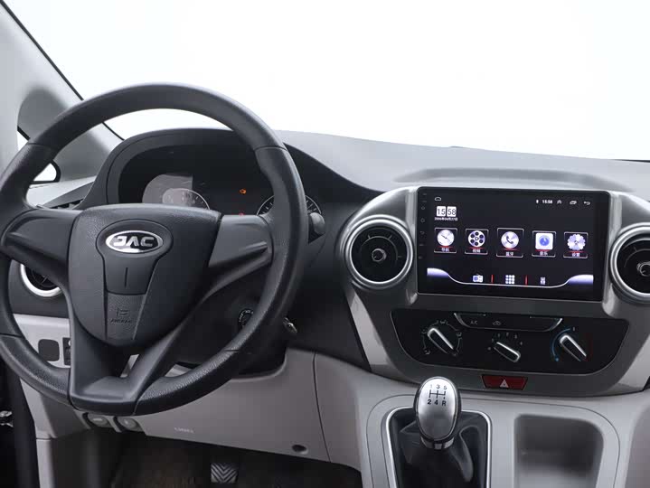 Фото 17 - JAC Refine M3