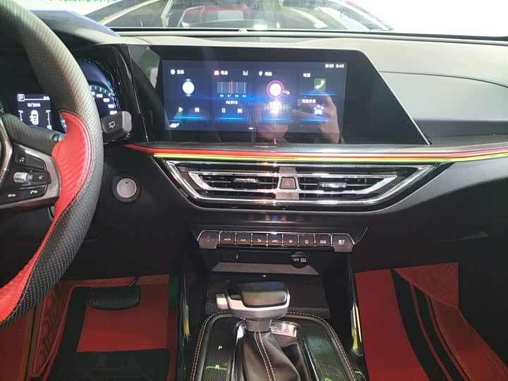 Фото 13 - Changan Oshan X5