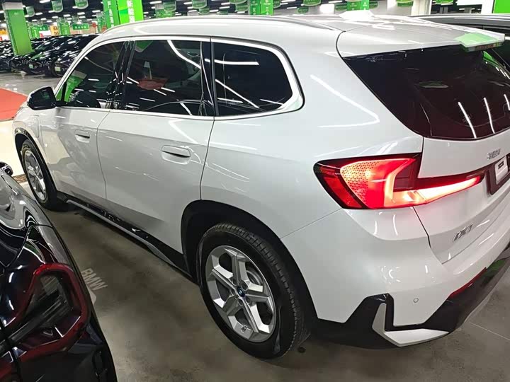 Фото 5 - BMW iX1