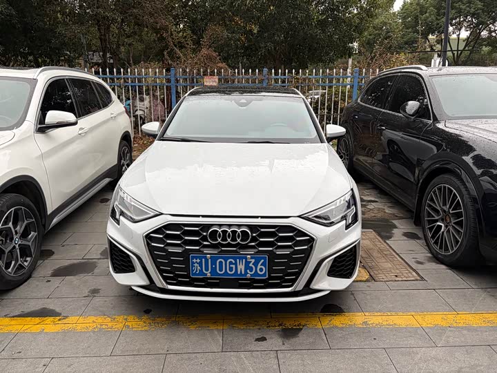 Фото 2 - Audi A3