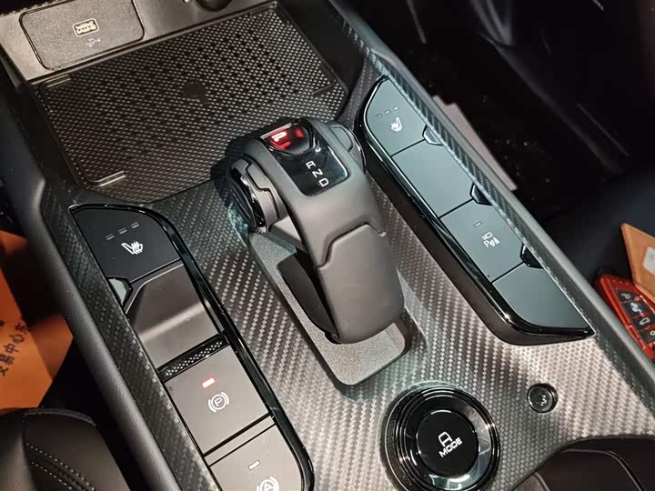 Фото 14 - Haval Raptor Hybrid