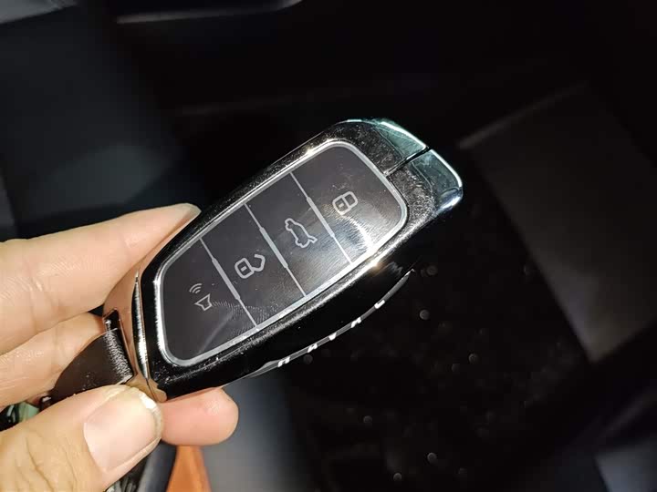 Фото 9 - Haval Raptor Hybrid