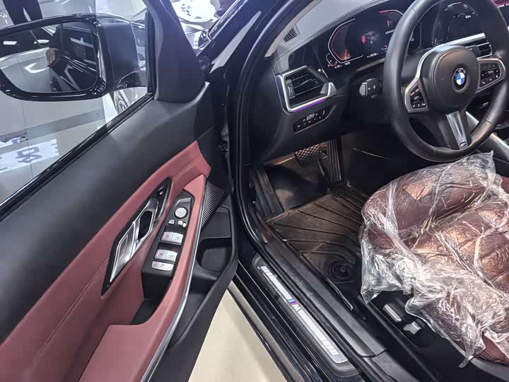 Фото 7 - BMW 3 Series