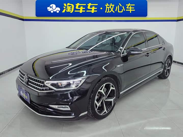 Фото 1 - Volkswagen Magotan