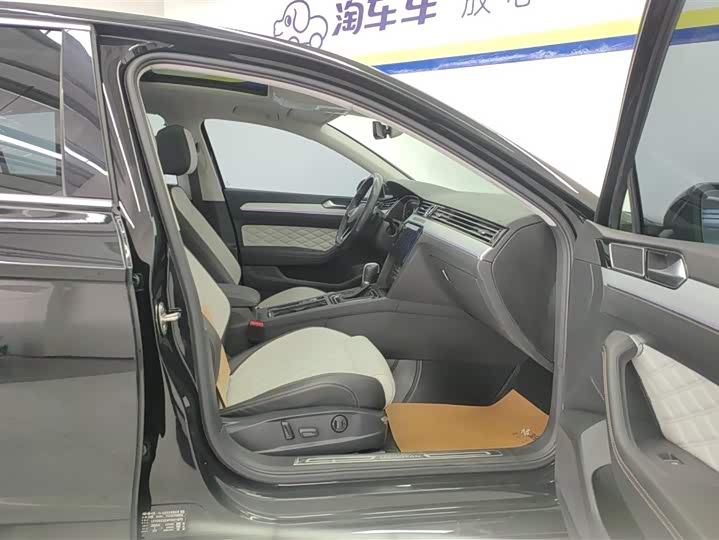 Фото 8 - Volkswagen Magotan