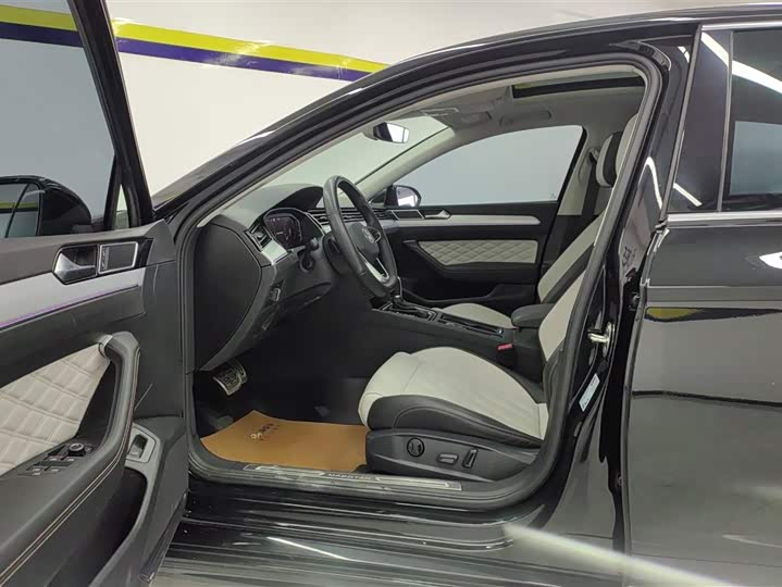 Фото 9 - Volkswagen Magotan