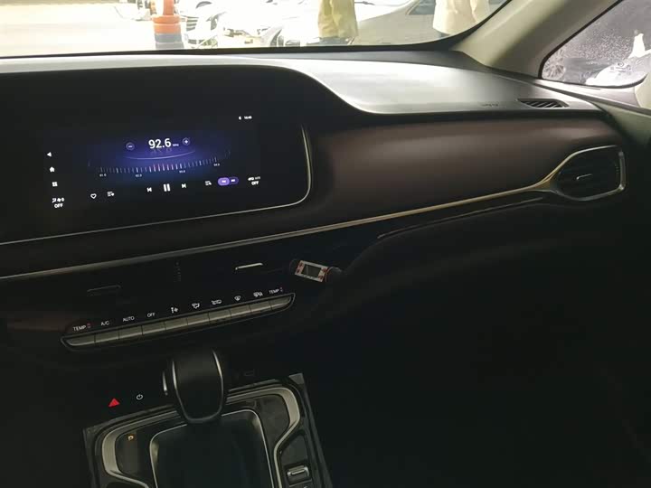 Фото 10 - GAC Trumpchi M6