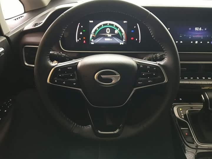 Фото 11 - GAC Trumpchi M6