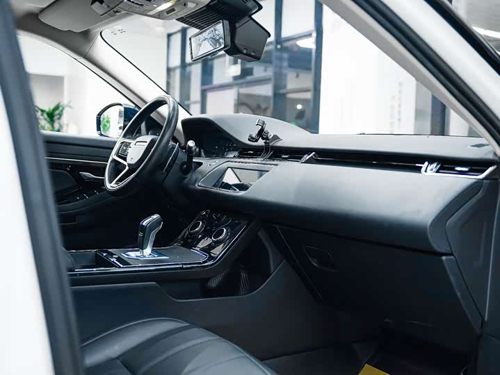 Фото 11 - Land Rover Range Rover Evoque L