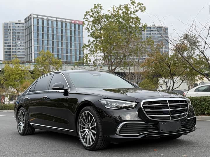 Фото 3 - Mercedes-Benz S-Class
