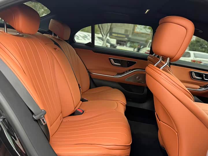 Фото 6 - Mercedes-Benz S-Class