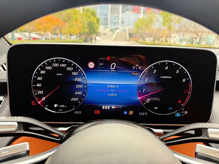 Фото 9 - Mercedes-Benz S-Class