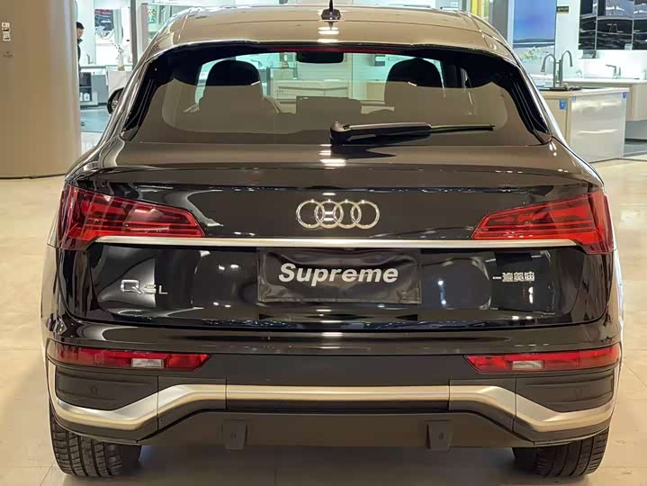 Фото 8 - Audi Q5L Sportback