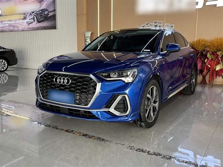 Фото 1 - Audi Q3 Sportback