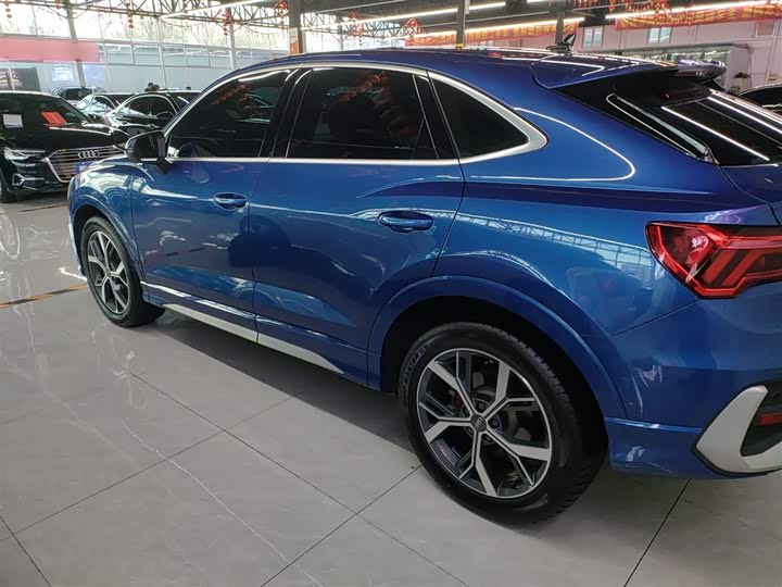 Фото 4 - Audi Q3 Sportback