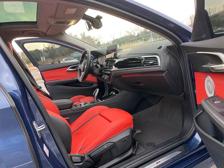 Фото 12 - BMW 1 Series