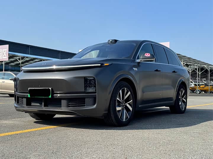 Фото 1 - LiXiang L8