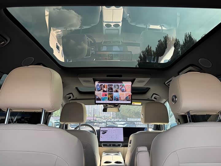 Фото 13 - LiXiang L8