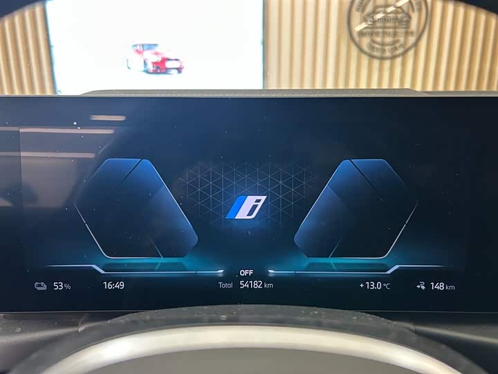Фото 9 - BMW i3
