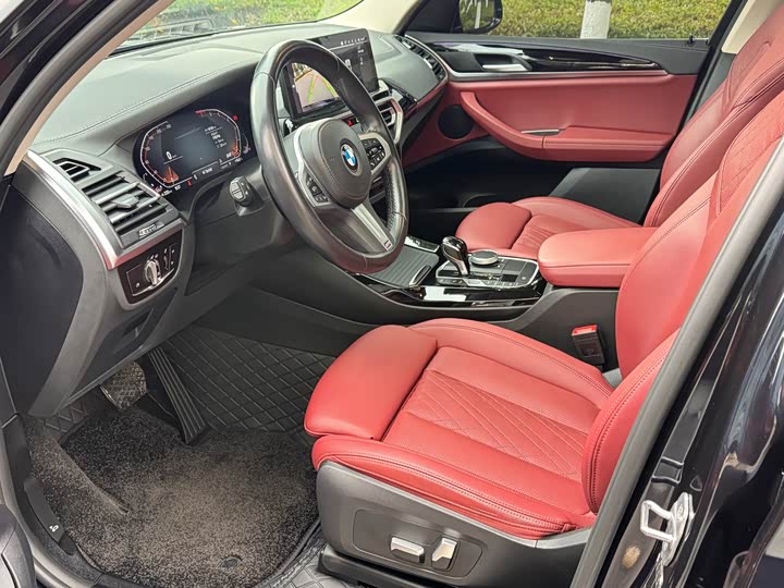 Фото 12 - BMW X3