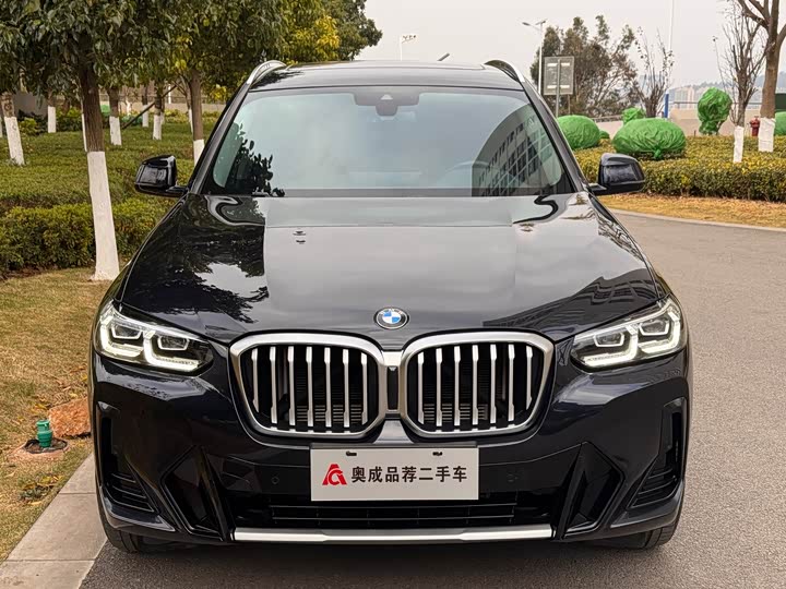 Фото 2 - BMW X3