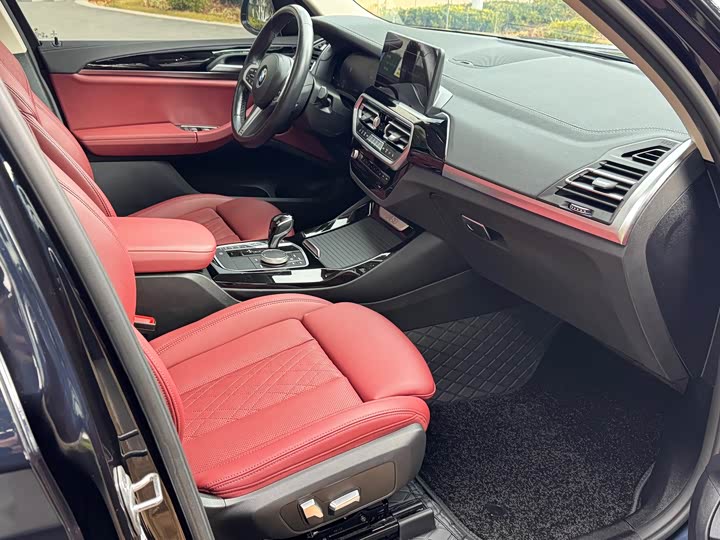 Фото 28 - BMW X3