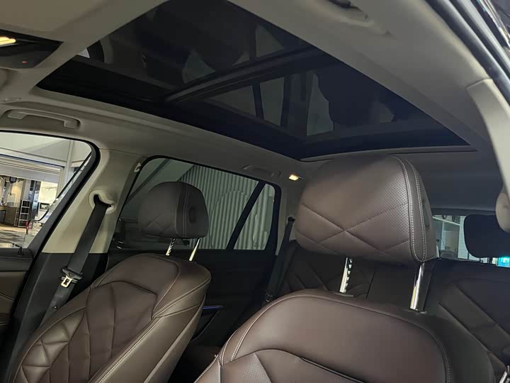 Фото 23 - BMW X5