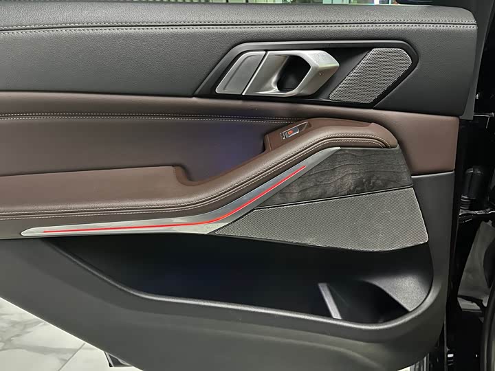 Фото 34 - BMW X5