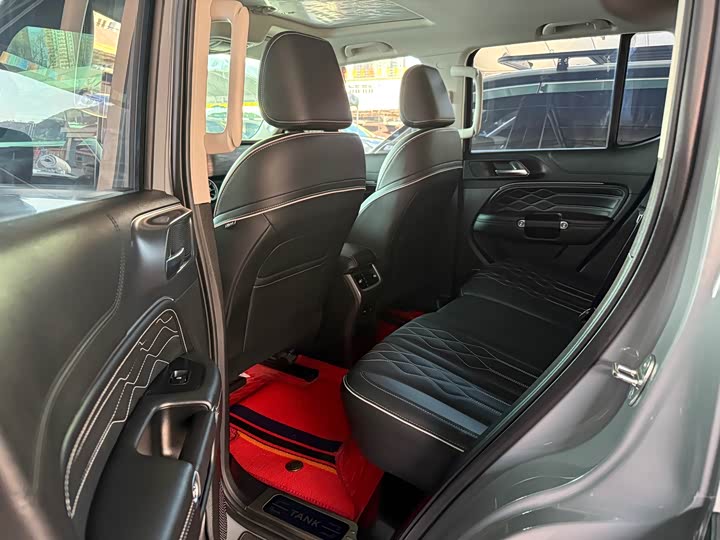 Фото 10 - Tank 300