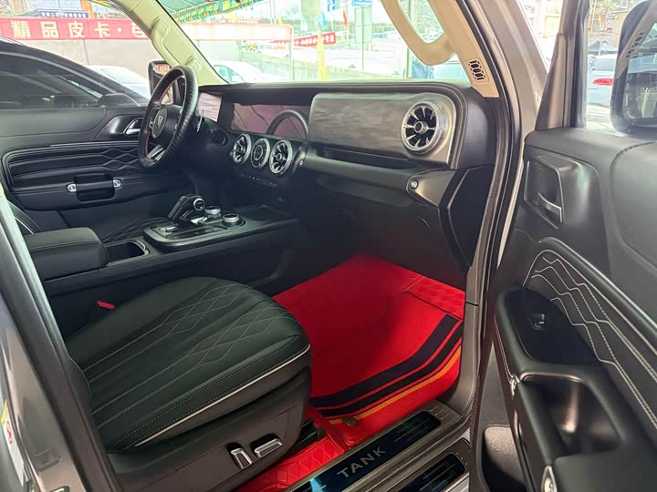 Фото 8 - Tank 300