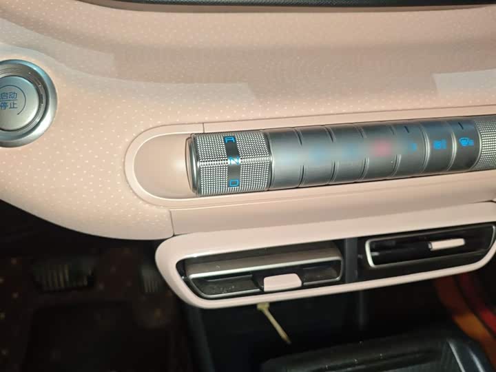 Фото 12 - BYD Seagull