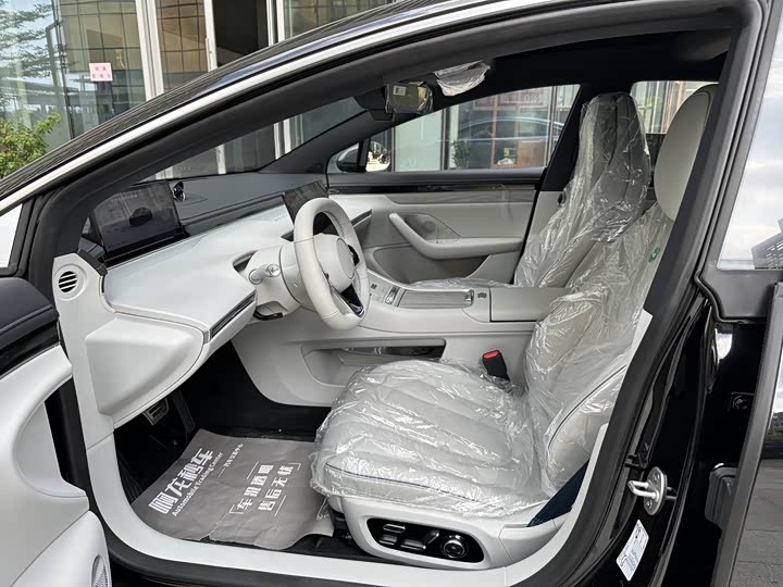 Фото 10 - Luxeed S7