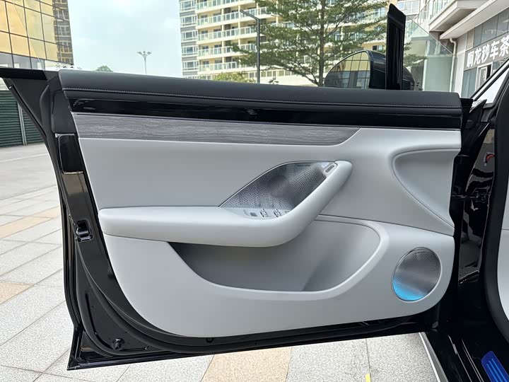 Фото 17 - Luxeed S7