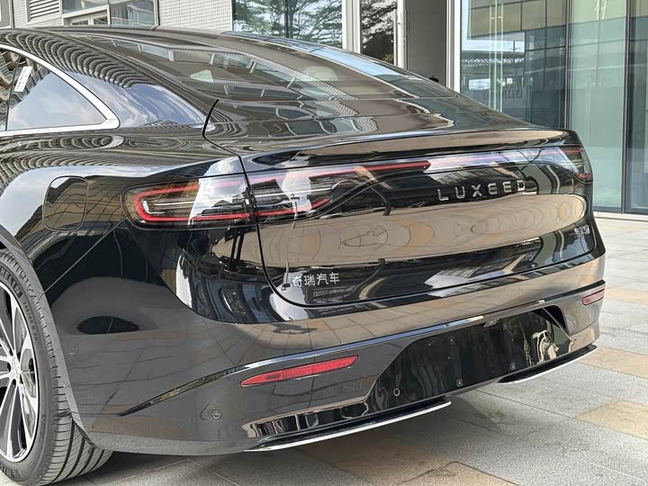 Фото 20 - Luxeed S7