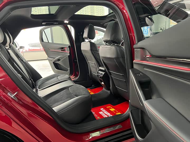 Фото 10 - Ford Mondeo