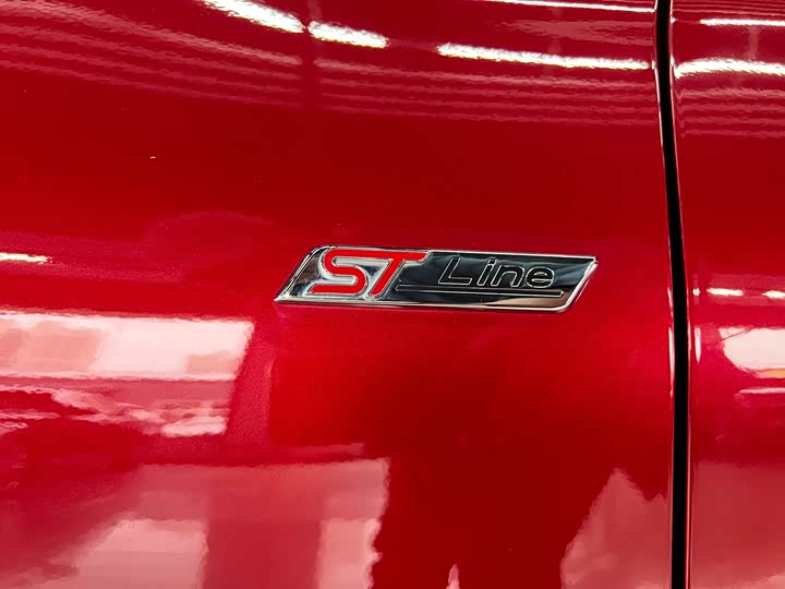 Фото 23 - Ford Mondeo