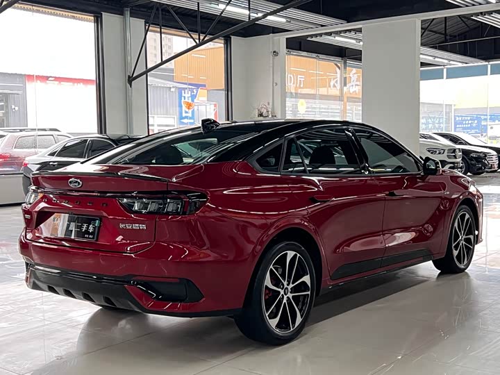 Фото 4 - Ford Mondeo