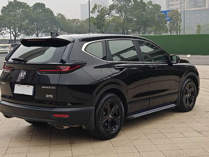 Фото 19 - Honda Breeze