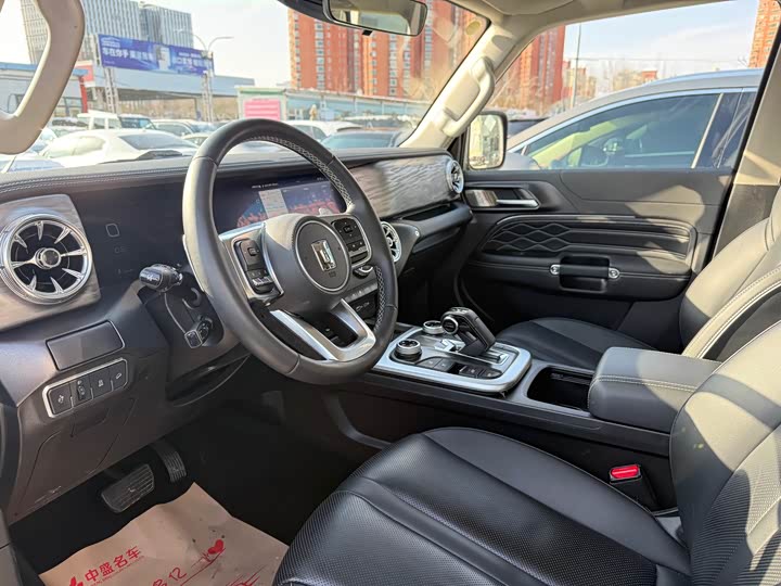 Фото 5 - Tank 300