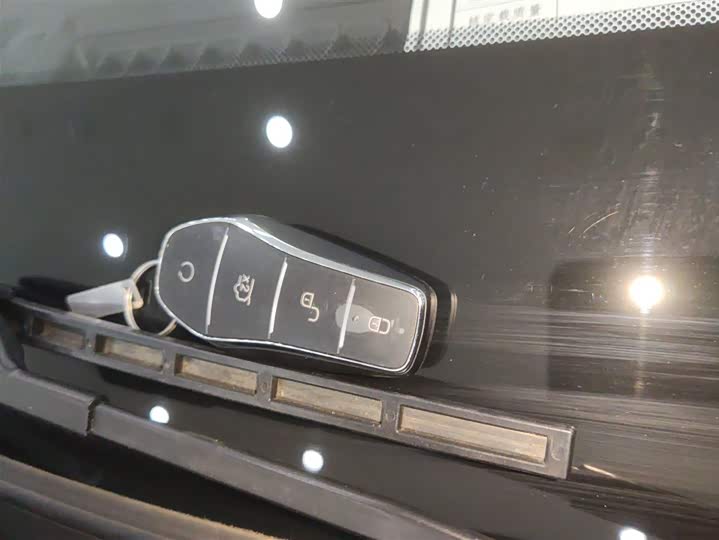 Фото 9 - BYD Qin Plus