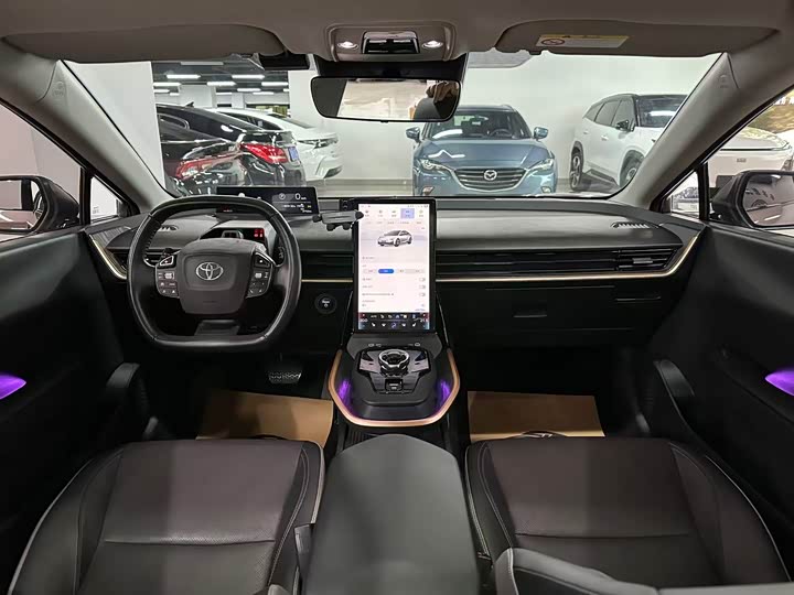 Фото 4 - Toyota bZ3