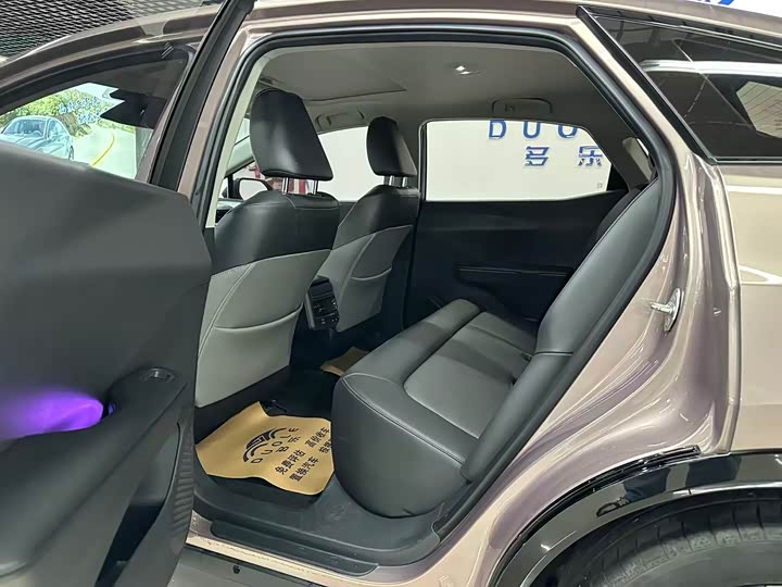 Фото 6 - Toyota bZ3