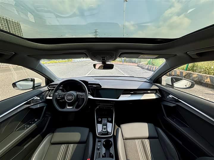 Фото 15 - Audi A3