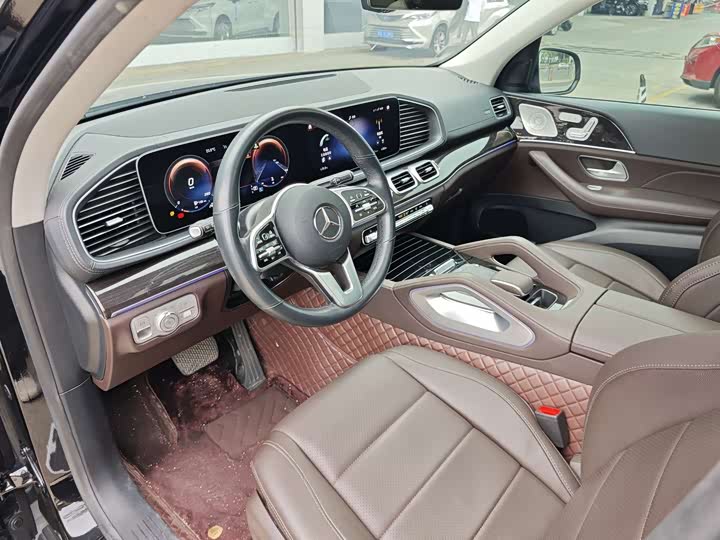 Фото 11 - Mercedes-Benz GLE-Class