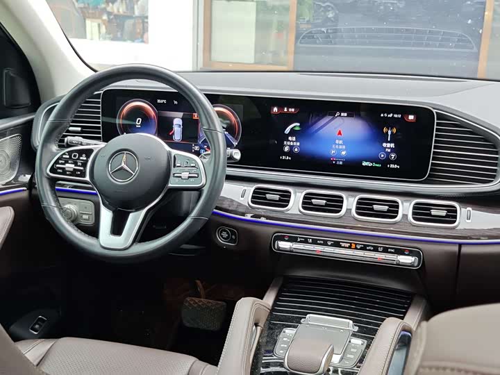 Фото 19 - Mercedes-Benz GLE-Class