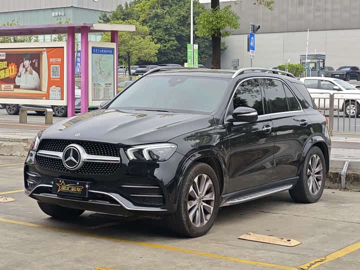 Фото 2 - Mercedes-Benz GLE-Class