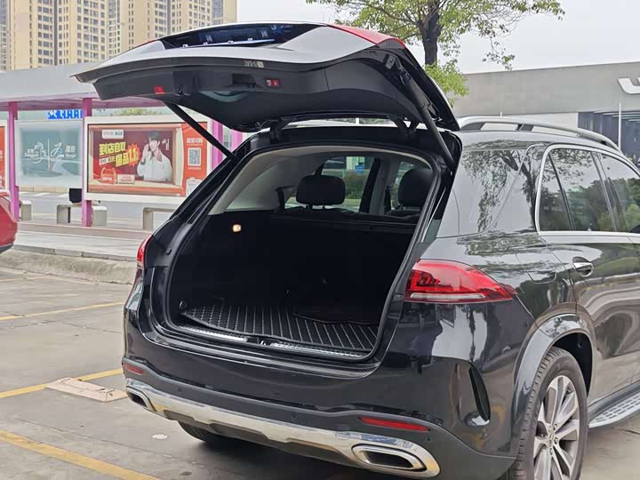 Фото 20 - Mercedes-Benz GLE-Class